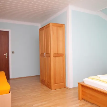 With A Swimming Pool Peroj, Fazana - 2235 Guest house Peroj